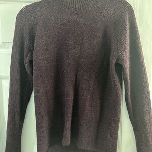 RW&CO. Women’s burgundy mock neck  Sweater